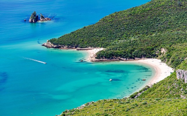 The 12 Most Beautiful Beaches in Arrábida Portugal